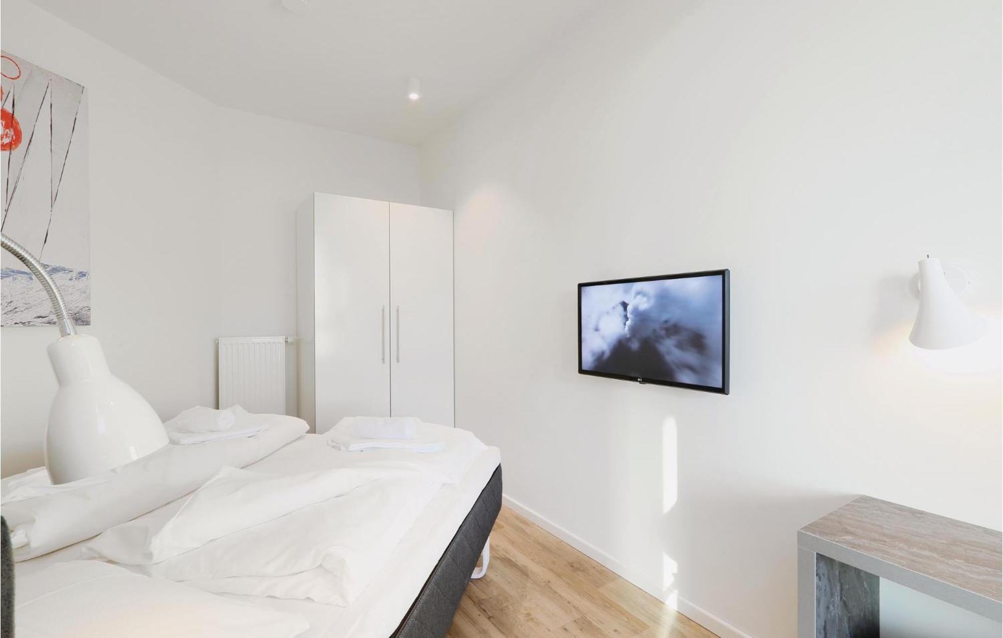 2 Bedroom Awesome Apartment In Luebeck Travemuende Exterior foto